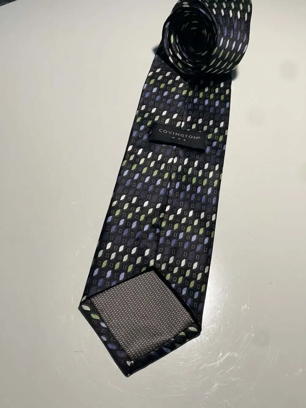 Covington 100% Silk Geometric Pattern Necktie Navy Blue Green‎